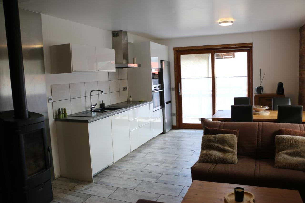 Maison De Village Au Pied Des 3 Vallees Villarlurin Ngoại thất bức ảnh